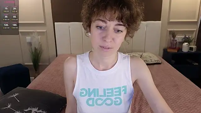 Snapshot of daniellia_ chatting on September 2025 08:14:01 AM daniellia online show from September 2025 08:14:01 AM