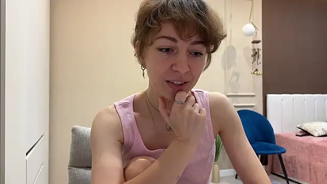 Snapshot of daniellia_ chatting on November 2025 09:22:01 AM daniellia online show from November 2025 09:22:01 AM