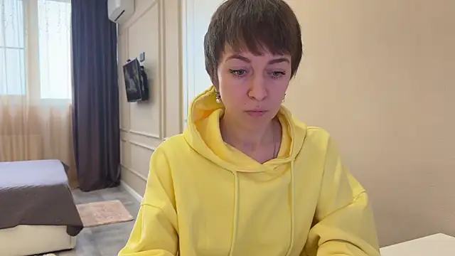 daniellia  online show from January 2026 09:36:02 AM