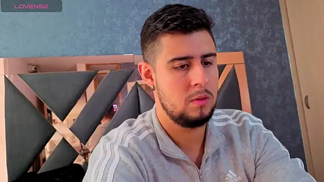 ryan evanss online show from September 2025 01:26:02 PM