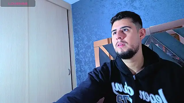 ryan evanss online show from November 2025 11:10:02 AM