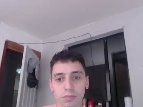 Snapshot of xalejo_max chatting on November 2025 05:00:02 PM xalejo max online show from November 2025 05:00:02 PM