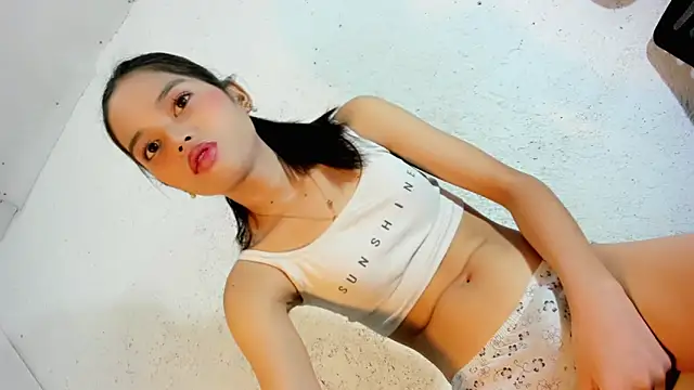 Snapshot of CUTIE_GIRLSX chatting on June 2026 09:41:01 AM CUTIE GIRLSX online show from June 2026 09:41:01 AM