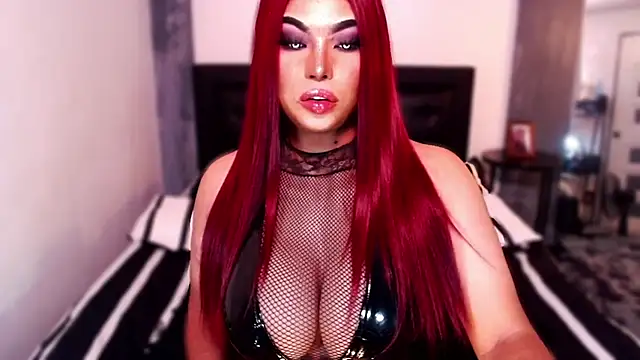 Snapshot of xTrixieMae chatting on October 2025 05:54:01 PM xTrixieMae online show from October 2025 05:54:01 PM