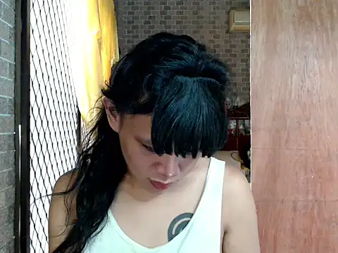 Snapshot of kylinexx chatting on April 2026 02:27:02 AM kylinexx online show from April 2026 02:27:02 AM