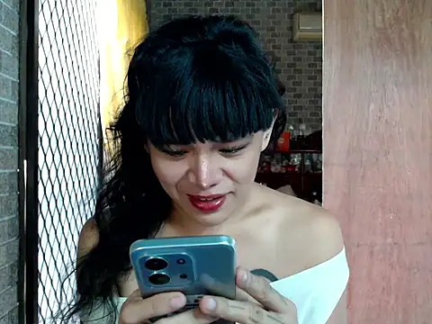 Snapshot of kylinexx chatting on April 2026 01:21:02 AM kylinexx online show from April 2026 01:21:02 AM