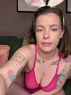 Snapshot of PiperPassionX chatting on April 2026 11:36:01 PM PiperPassionX online show from April 2026 11:36:01 PM