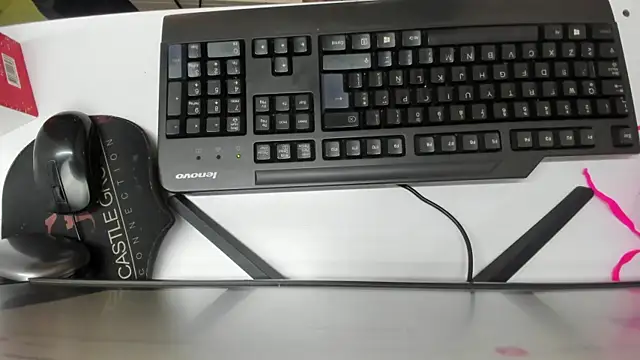 Kiara Cruz   online show from November 2025 01:49:02 PM