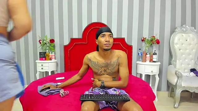 CaroyAndy online show from January 2026 12:32:02 PM