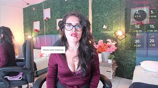 Linagh  online show from October 2025 11:39:01 AM