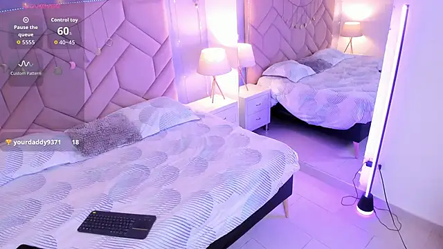 Snapshot of Bella__Lane chatting on February 2026 03:47:02 AM Bella Lane online show from February 2026 03:47:02 AM