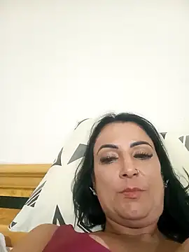 Snapshot of jadecristina chatting on April 2026 08:58:02 PM jadecristina online show from April 2026 08:58:02 PM