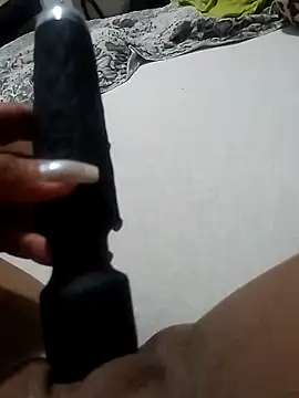 Snapshot of jadecristina chatting on April 2026 12:09:02 AM jadecristina online show from April 2026 12:09:02 AM