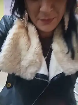 jadecristina online show from June 2026 10:56:02 PM
