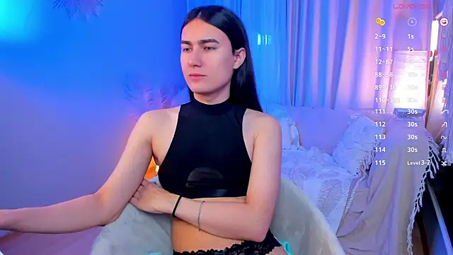 HeyAlena online show from October 2025 07:07:02 AM