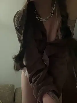 virtualgirlbr online show from September 2025 04:06:01 AM