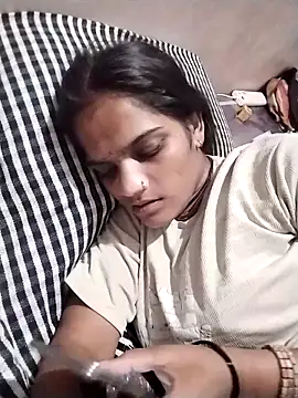 Sofia kuuu online show from September 2025 11:55:02 AM