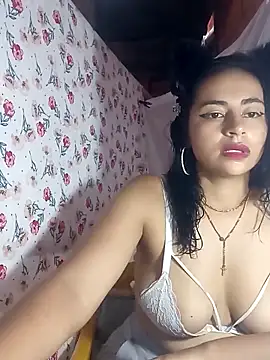 Anabelhotxx16 online show from September 2025 09:47:02 PM