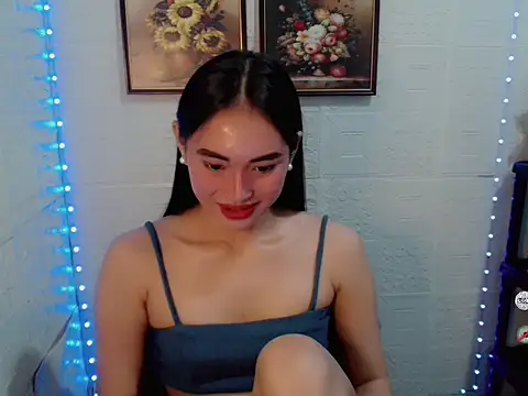 lovelysassy online show from November 2025 02:19:01 PM