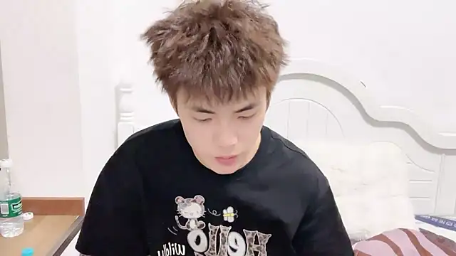 linger2563 online show from September 2025 01:57:02 PM