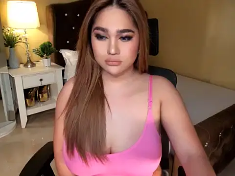 Snapshot of bellaswildcummer chatting on April 2026 02:27:02 AM bellaswildcummer online show from April 2026 02:27:02 AM