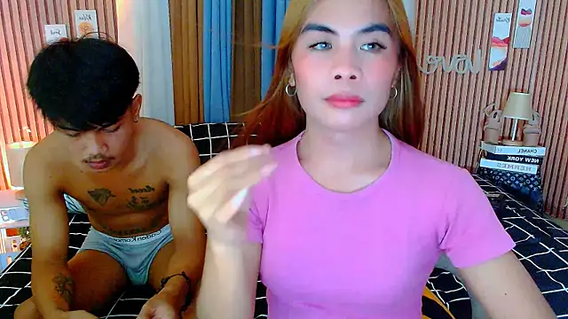 mikhaylahanderson online show from October 2025 03:23:02 PM