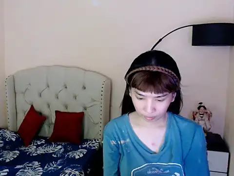 ShantalFoxxy  online show from July 2026 06:51:01 AM