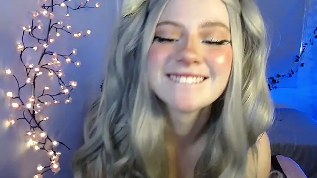 Snapshot of Lil_bela chatting on September 2025 12:42:01 PM Lil bela online show from September 2025 12:42:01 PM