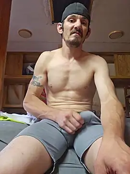 mike42088 online show from April 2026 02:00:02 PM