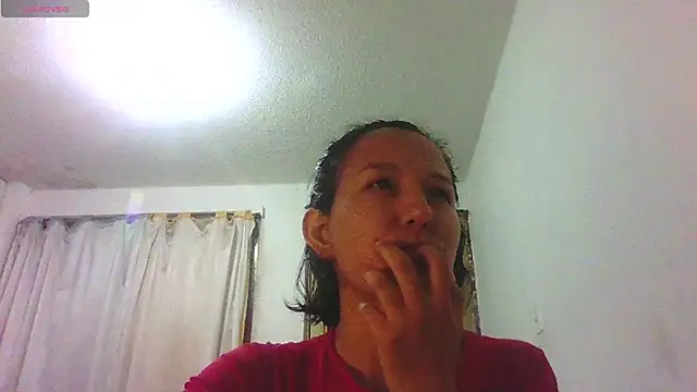 Natzu Choi online show from October 2025 03:45:01 AM