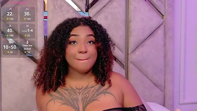 Snapshot of Cristal-Jonnes chatting on February 2026 03:04:01 AM Cristal-Jonnes online show from February 2026 03:04:01 AM