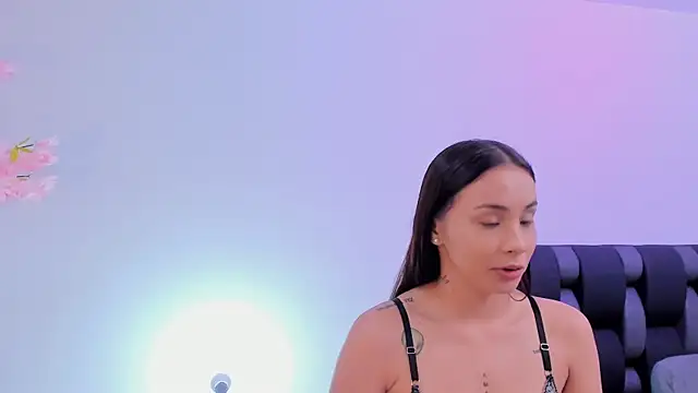 Snapshot of maily_zanss chatting on April 2026 07:52:02 PM maily zanss online show from April 2026 07:52:02 PM