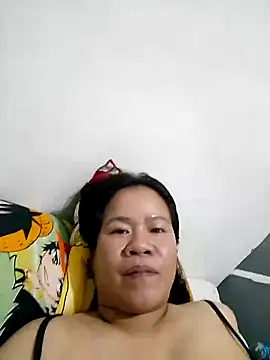 Snapshot of AsianbouncieGIRL chatting on April 2026 12:46:01 AM AsianbouncieGIRL online show from April 2026 12:46:01 AM