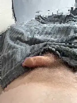 Snapshot of Apolobi chatting on September 2025 08:18:01 AM Apolobi online show from September 2025 08:18:01 AM