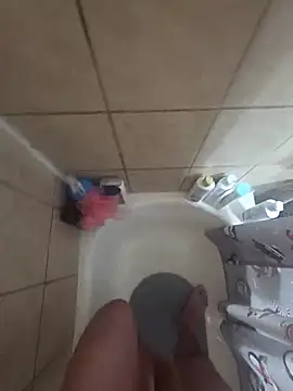 Snapshot of Mizzie55 chatting on December 2025 04:29:02 AM Mizzie55 online show from December 2025 04:29:02 AM