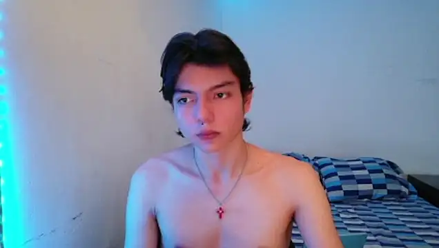 Snapshot of alandelrey57 chatting on April 2026 11:15:02 AM alandelrey57 online show from April 2026 11:15:02 AM