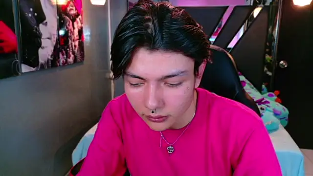 Snapshot of alandelrey57 chatting on April 2026 03:41:01 AM alandelrey57 online show from April 2026 03:41:01 AM