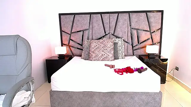 JeinnoveMontenegr0 online show from February 2026 07:51:01 AM