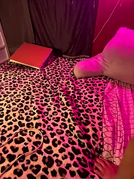 Snapshot of TranSexualJade95 chatting on September 2025 04:23:01 AM TranSexualJade95 online show from September 2025 04:23:01 AM