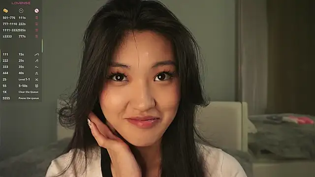 Snapshot of FancyEsten chatting on September 2025 08:18:01 AM FancyEsten online show from September 2025 08:18:01 AM