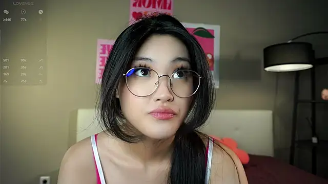 Snapshot of FancyEsten chatting on October 2025 08:44:01 AM FancyEsten online show from October 2025 08:44:01 AM