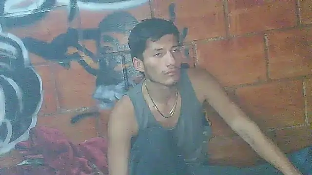 Snapshot of alexandercruz chatting on March 2026 12:50:01 AM alexandercruz online show from March 2026 12:50:01 AM