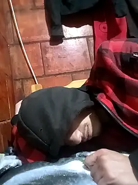 Snapshot of alexandercruz chatting on April 2026 03:09:02 AM alexandercruz online show from April 2026 03:09:02 AM