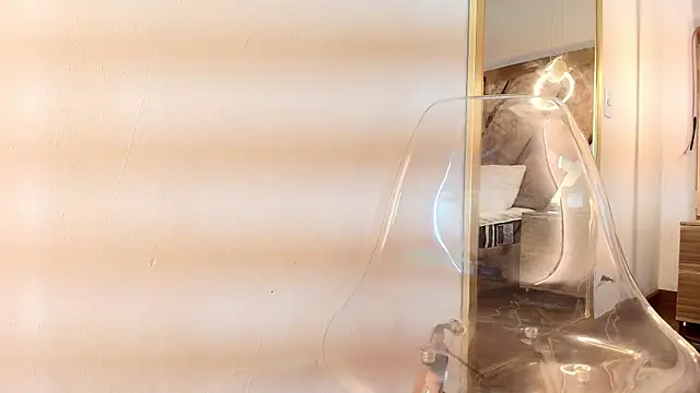 zarah andrew   online show from September 2025 12:38:02 PM