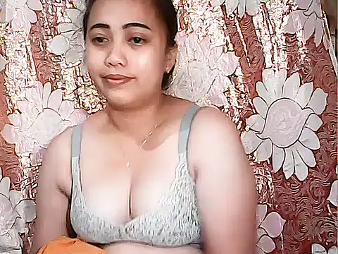 Snapshot of Pinay_Chubby20 chatting on October 2025 10:06:02 PM Pinay Chubby20 online show from October 2025 10:06:02 PM