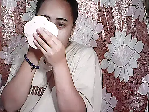 Snapshot of Pinay_Chubby20 chatting on October 2025 08:18:02 PM Pinay Chubby20 online show from October 2025 08:18:02 PM