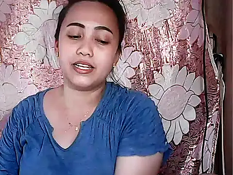 Snapshot of Pinay_Chubby20 chatting on October 2025 02:12:02 AM Pinay Chubby20 online show from October 2025 02:12:02 AM