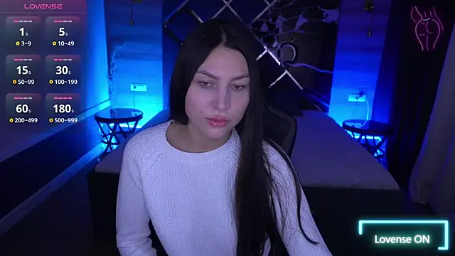 EliseVelour online show from November 2025 01:53:02 PM