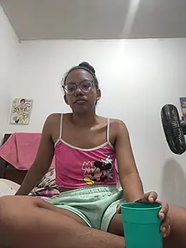 Valen1800 online show from July 2026 02:14:01 AM