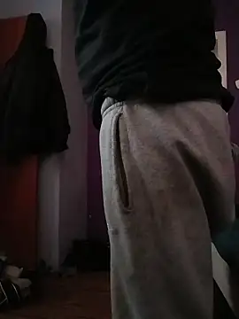 Thoma9034 online show from November 2025 05:57:01 PM